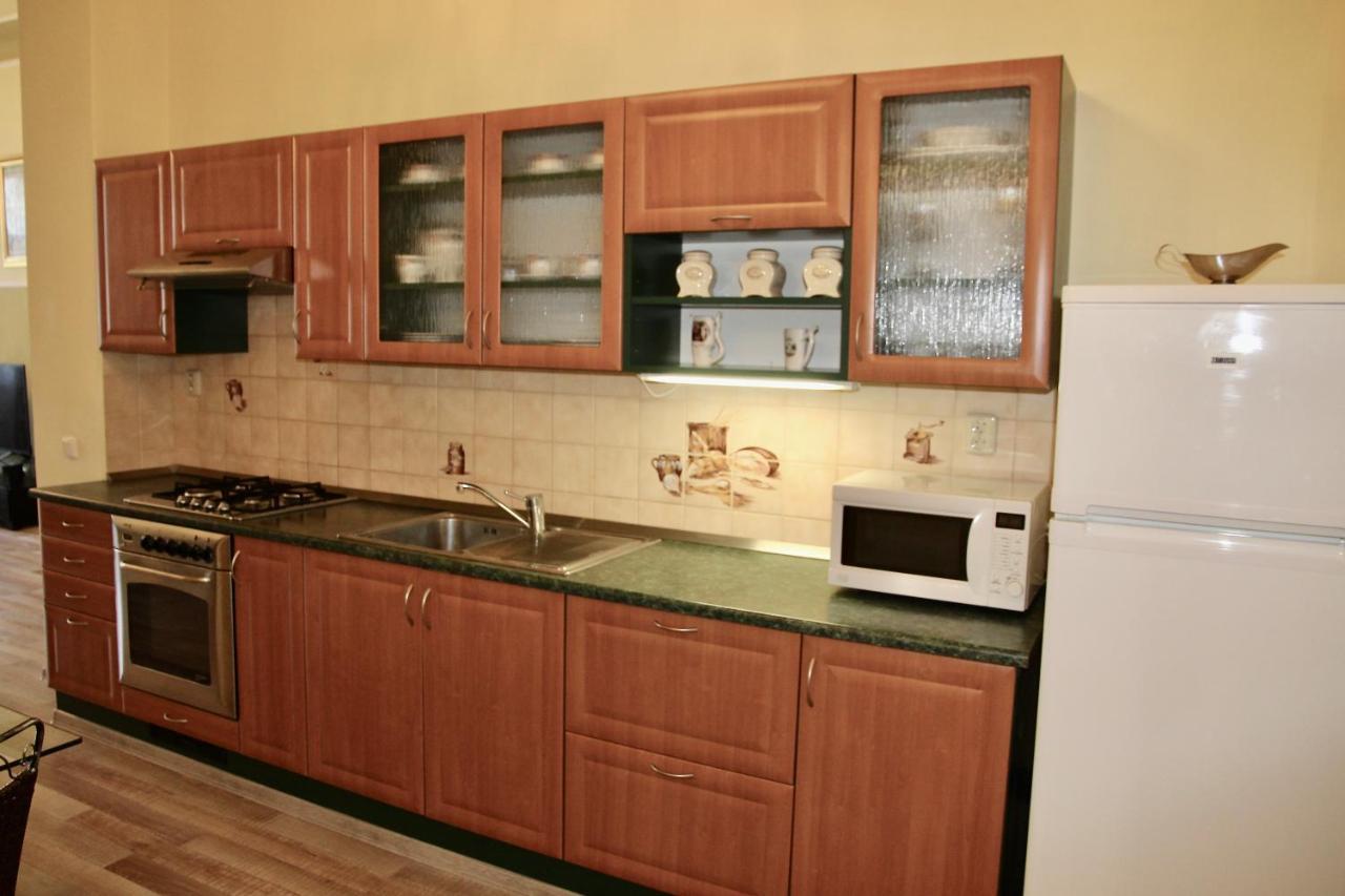 Apartman Sylva Na Stare Louce 42 Karlovy Vary Kültér fotó